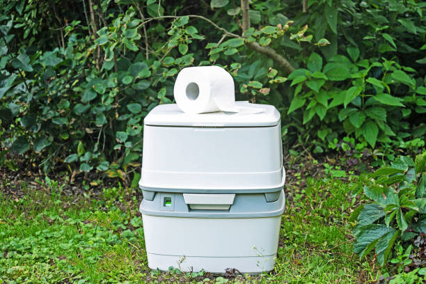 Best Emergency porta potty rental  in Osceola, IN