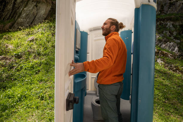 Portable Toilet Options We Offer in Osceola, IN